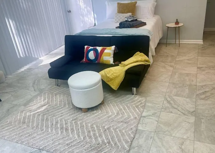 1br 1ba In Midtown Close To Famu, Fsu And Tmh Holiday home